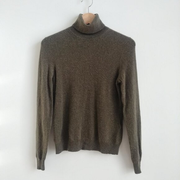 Lord + Taylor 100% cashmere green turtleneck sweater Medium Petite m - Picture 1 of 15